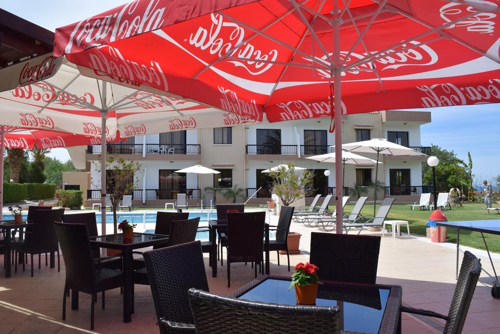 Anna Hotel Apartments Kissonerga Buitenkant foto