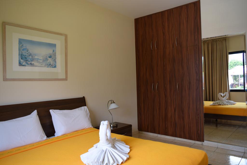 Anna Hotel Apartments Kissonerga Buitenkant foto