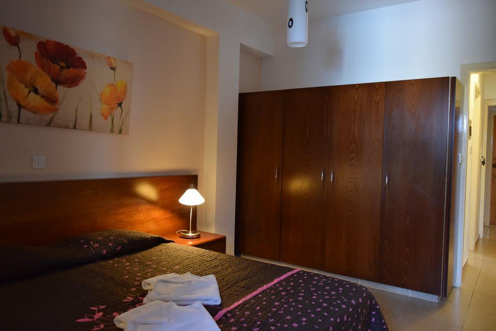 Anna Hotel Apartments Kissonerga Buitenkant foto